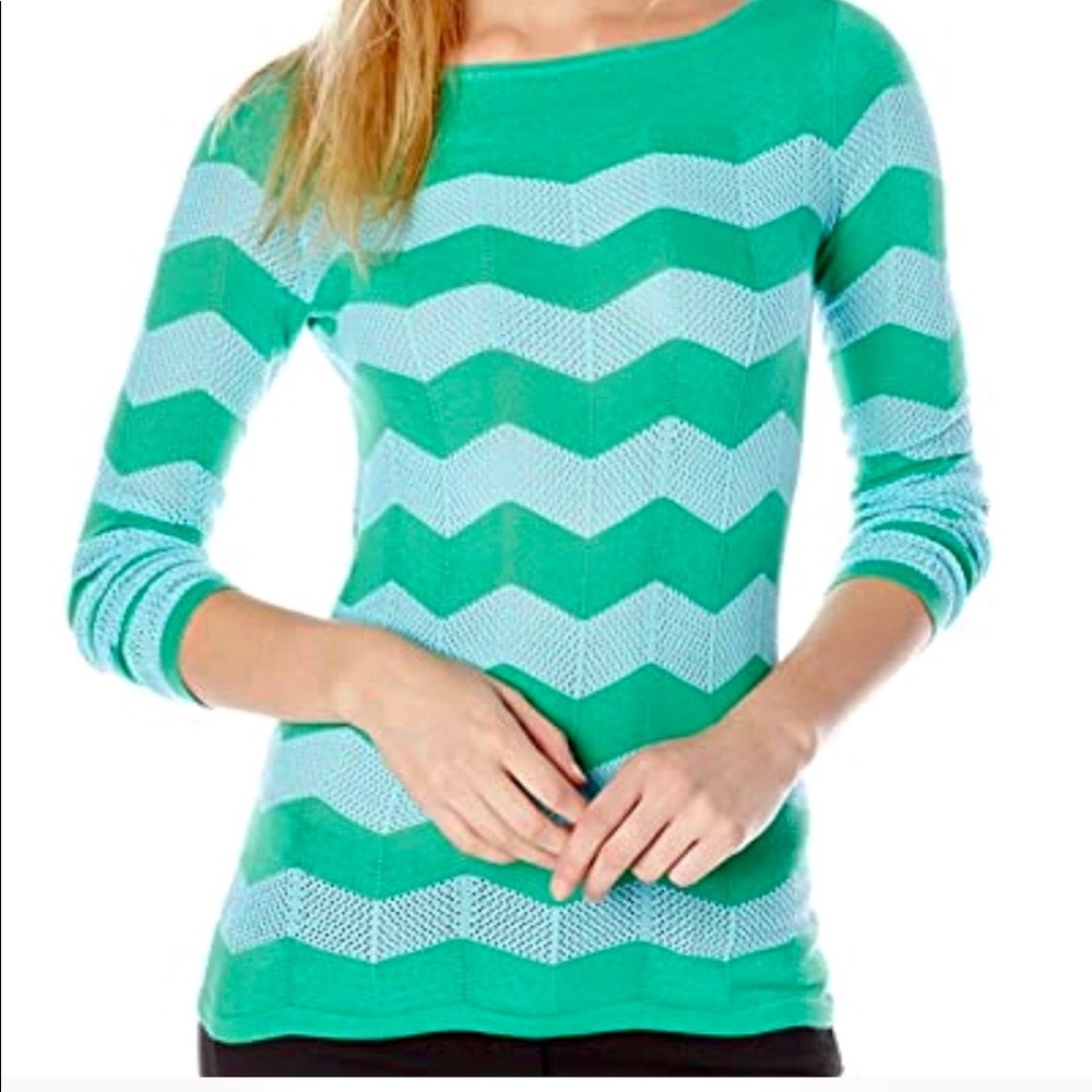 EUC Lily Pulitzer long sleeve top size Xs
